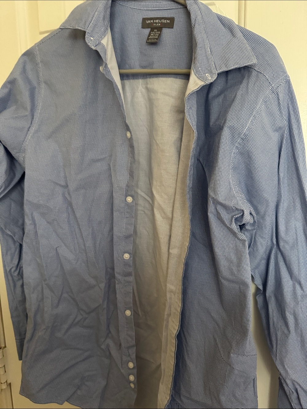 Van Heusen Light Blue Micro-Check Button-Up Shirt boys size 18/20